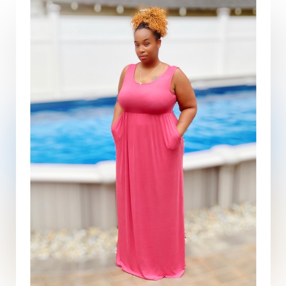 Women’s Rose Maxi T-shirt Dress